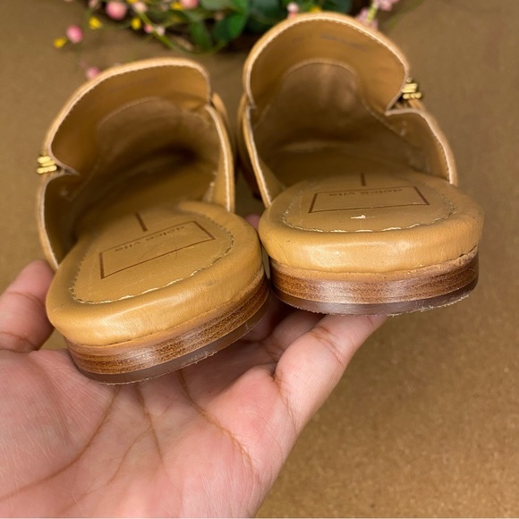 Dolce Vita Santel Taupe Leather Flats Size 7 - Picture 13 of 13